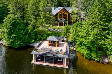 Jayne's Luxury Rentals
